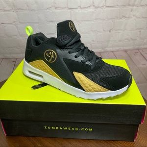 Zumba Air Stud Lo Shoes Low-Top sneakers in Gold Womens 7.5 New in box
